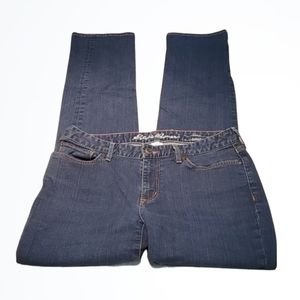Eddie Bauer Curvy Straight Mid Rise Blue Jeans Size 8 Waist 29.5 Inch Inseam 31